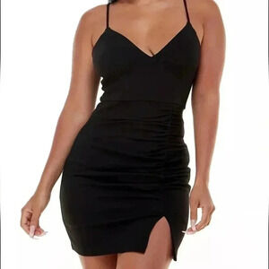 Emerald Sundae Dress Size Large (Juniors), Black Ruched VNeck Bodycon Mini